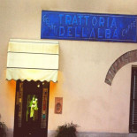 Dell'alba inside
