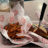 Cheeburger Cheeburger Cibo