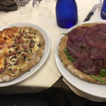 La Taverna food
