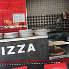 Pizza Simon's inside