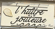 L'huitre Jouteuse outside