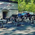 Aux Caves du Vieux Couvent inside