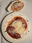 Santioni's Italian food