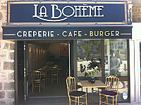 La Boheme inside