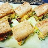 Doe Belly's Catfish Cafe Cibo