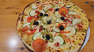 Pizz'Avenue food