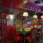 Le Comptoir De Mamie Bigoude inside