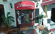 L'Ardoise outside