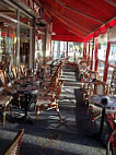 La Terrasse Du Parc inside