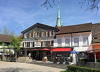 Taverne Zum Hirschen outside