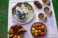 Aux Delices du Maroc food