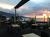 La Trattoria de Vevey-Corseaux Plage inside