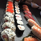 I-sushi food