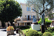 La Place de Mougins outside