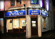 Sukhi's Indian Takeaway food