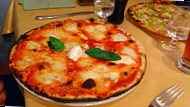 Pizza E Fichi food