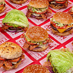 Red Robin Gourmet Burgers And Brews food