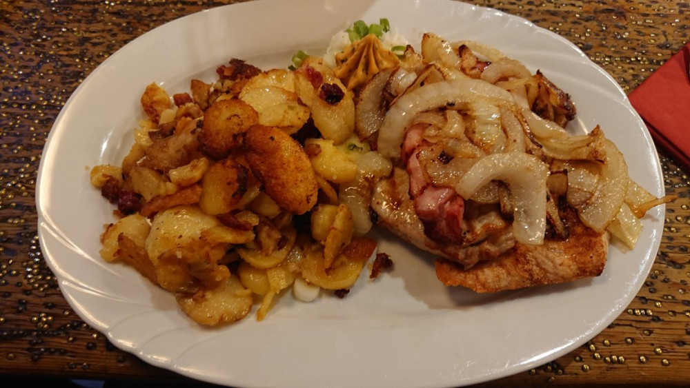 restaurant image