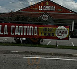 La Cantina outside