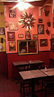 TAQUERIA LOS COMALES inside