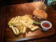 The Three Tuns food