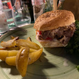 V78 Pub Grill Comida