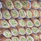 بيتزا مطبقه Folded Pizza food