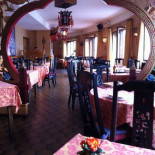 La Perla D'oriente inside