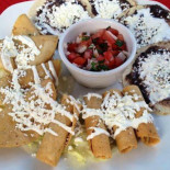 El Laurel Cibo