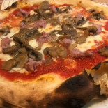 Pizzeria Gustosuperiore Nourriture