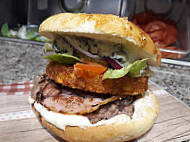 Le Burger Du Lignon food