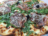 La Pizza Du Village food