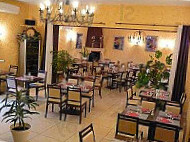 Auberge de Saint Didier food