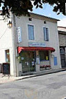 Pizzéria Du Marché outside