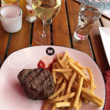 Block House Friedrichstraße Cibo