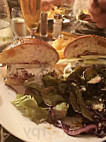 21 Burger's Saint Georges food