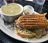 Highland Deli Grill food