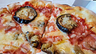 Pizza Cuccini Mangiare food