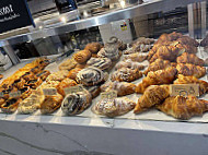 Banneton Bakery food