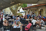 Relais Du Mont Ventoux inside