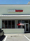 Smash Burger outside