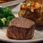 Longhorn Steakhouse food