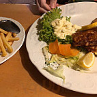 Zur Krone food