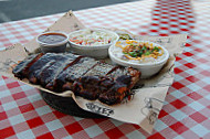 Bbq Pete's food