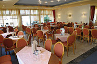 Cafe Und Konditorei Rall inside