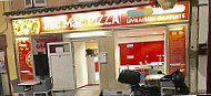 Mic-mac Pizza inside