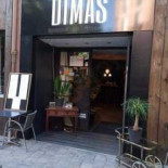 Dimas Dentro