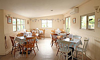 Purdy's Tearoom inside