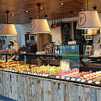 Boulangerie Feuillette inside