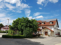 Gasthof zum Hirschen outside